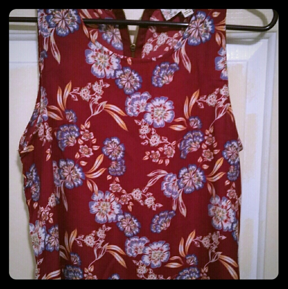 Pink Republic sleeveless top